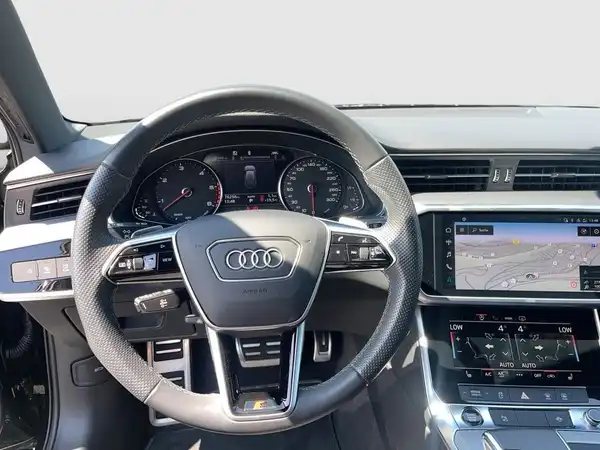 AUDI A6 AVANT (12/21)