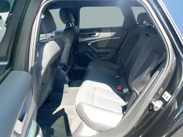 AUDI A6 AVANT (14/21)