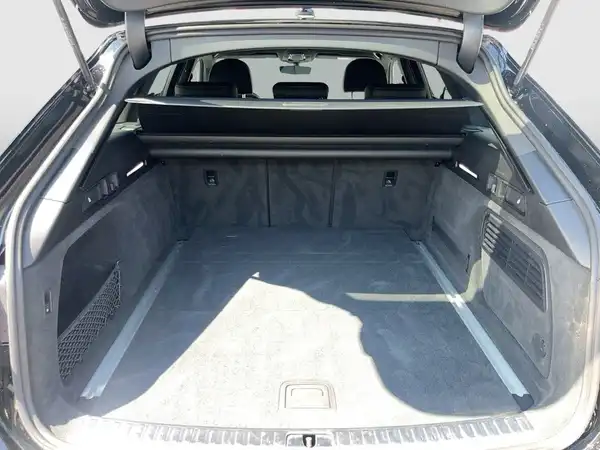 AUDI A6 AVANT (15/21)