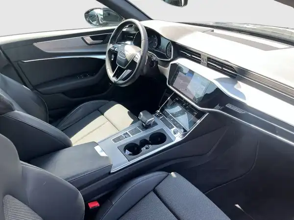 AUDI A6 AVANT (19/21)