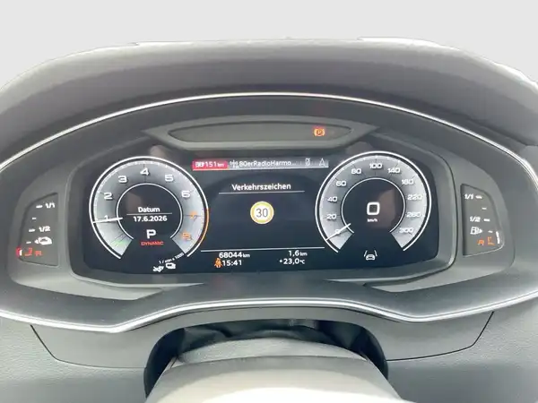 AUDI A6 AVANT (12/24)