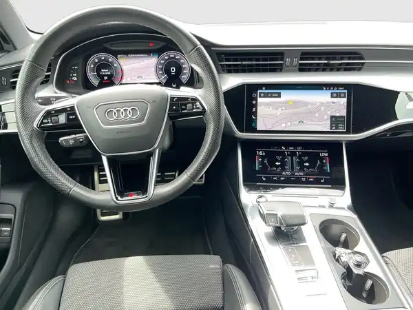 AUDI A6 AVANT (13/24)