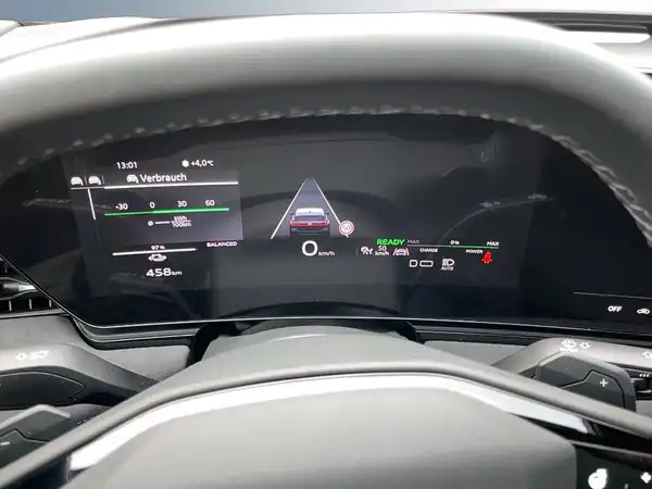 AUDI A6 AVANT E-TRON (11/17)