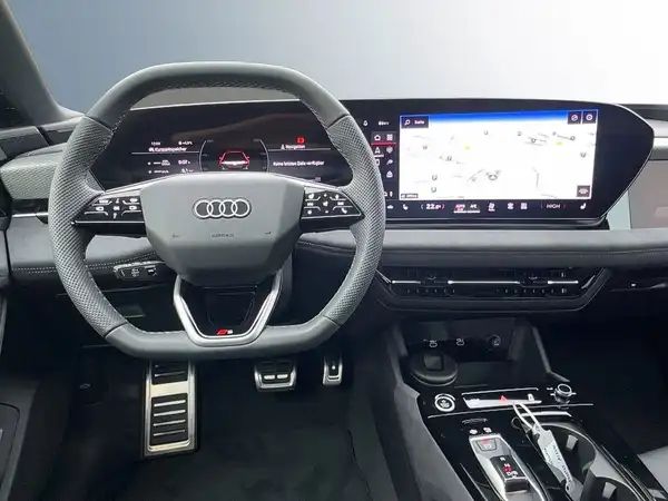 AUDI A6 AVANT E-TRON (12/17)