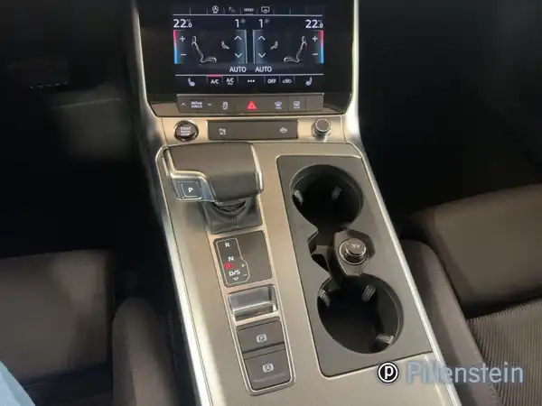 AUDI A6 AVANT (15/16)