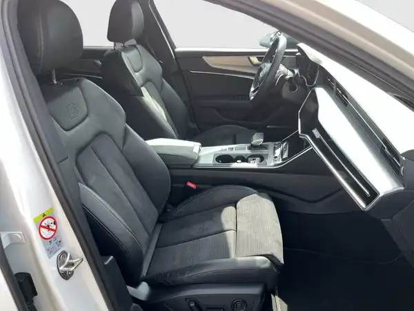 AUDI S6 LIMOUSINE (16/21)