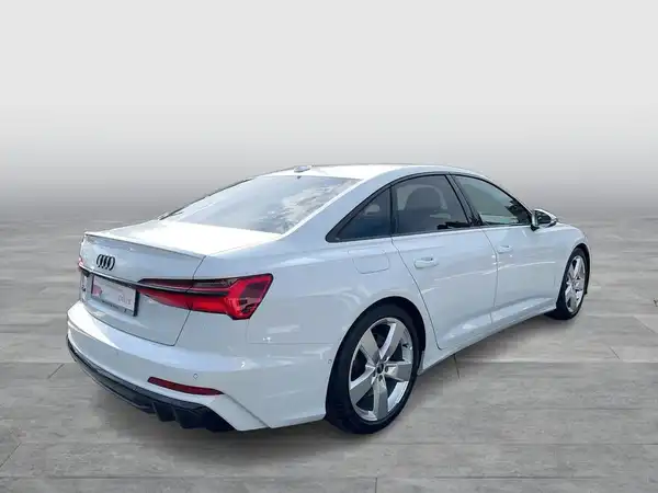 AUDI S6 LIMOUSINE (5/21)