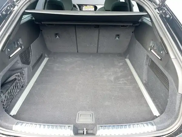 AUDI A6 AVANT (14/17)