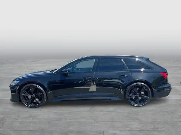 AUDI RS6 AVANT (3/24)