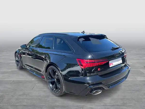 AUDI RS6 AVANT (4/24)