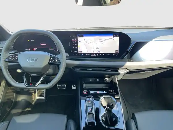 AUDI A6 LIMOUSINE (13/19)