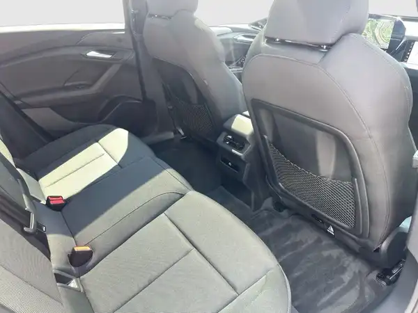 AUDI A6 AVANT E-TRON (19/22)