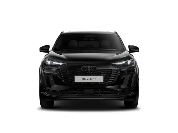 AUDI E-TRON (1/9)