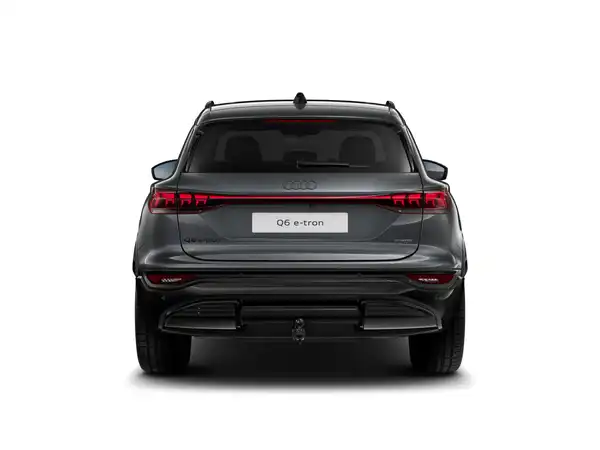 AUDI E-TRON (5/10)