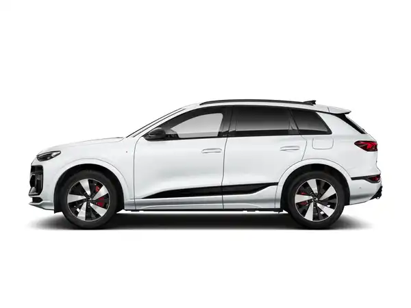 AUDI E-TRON (4/10)