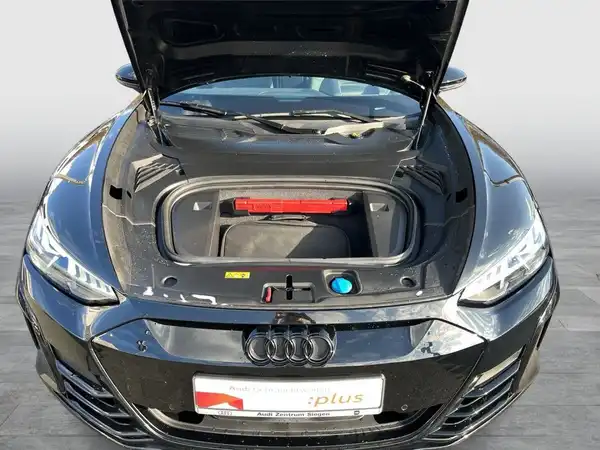 AUDI E-TRON GT (17/18)