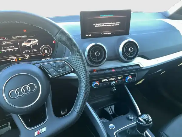 AUDI Q2 (23/24)