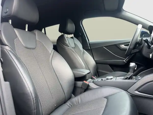 AUDI Q2 (16/18)