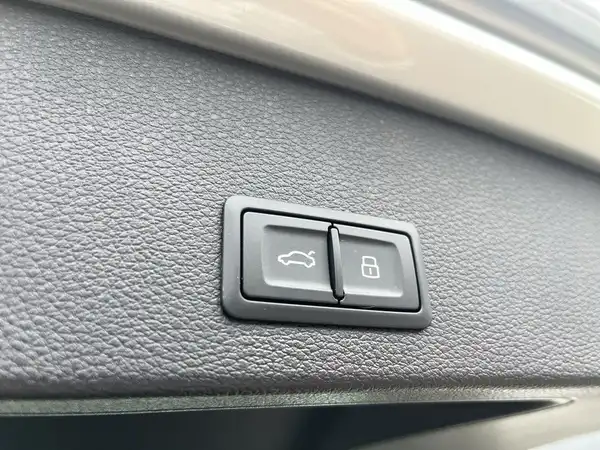 AUDI Q2 (16/20)