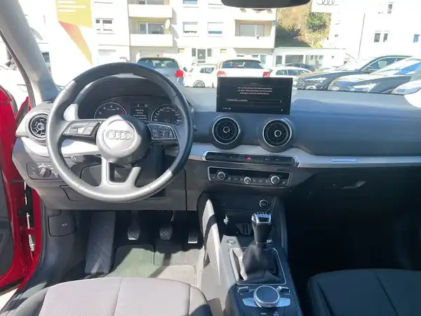 AUDI Q2 (14/24)