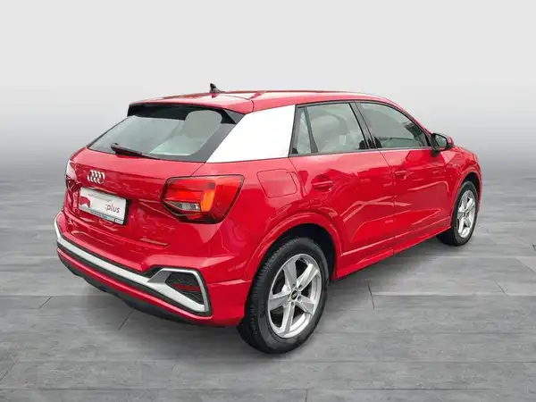AUDI Q2 (6/24)