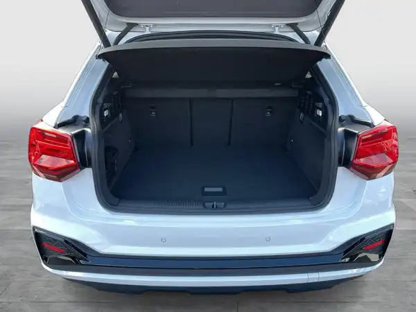 AUDI Q2 (15/21)
