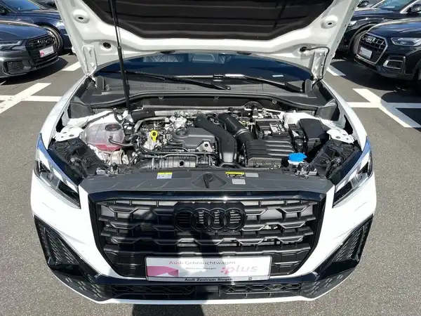 AUDI Q2 (20/21)