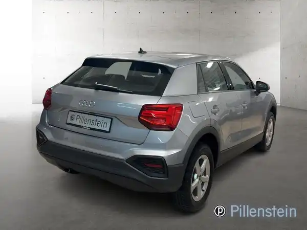 AUDI Q2 (4/17)