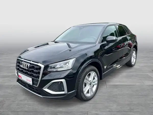 AUDI Q2 (1/22)