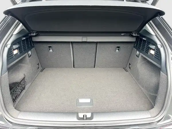 AUDI Q2 (15/22)