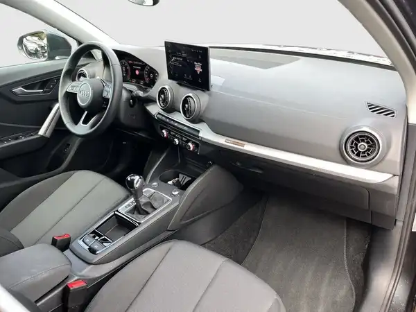 AUDI Q2 (19/22)