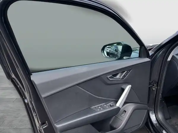 AUDI Q2 (20/22)