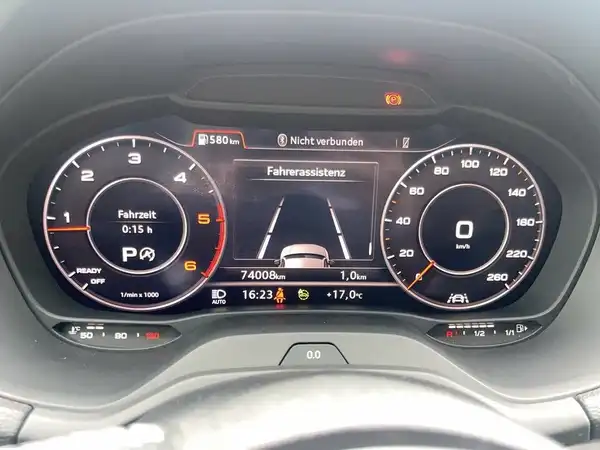 AUDI Q2 (12/21)