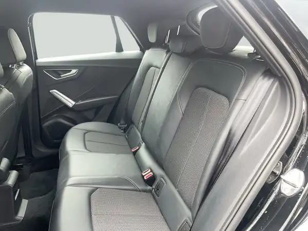 AUDI Q2 (14/21)