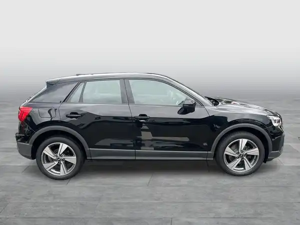 AUDI Q2 (6/21)