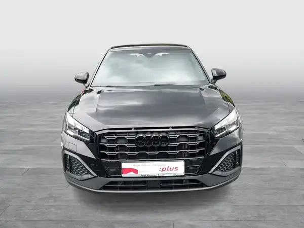 AUDI Q2 (10/21)