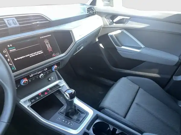 AUDI Q3 SPORTBACK (19/20)