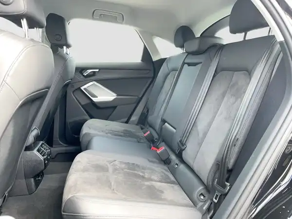 AUDI Q3 SPORTBACK (15/19)