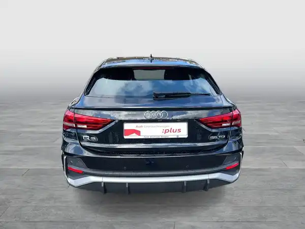AUDI Q3 SPORTBACK (5/19)