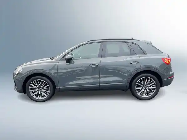 AUDI Q3 (3/19)