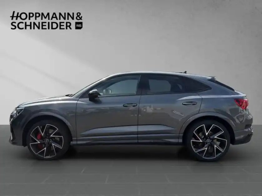 AUDI RS Q3 SPORTBACK (1/25)