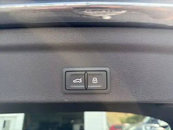 AUDI RS Q3 SPORTBACK (19/25)