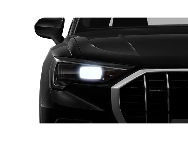 AUDI Q3 (3/12)