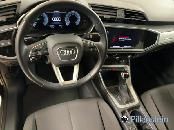 AUDI Q3 SPORTBACK (9/15)