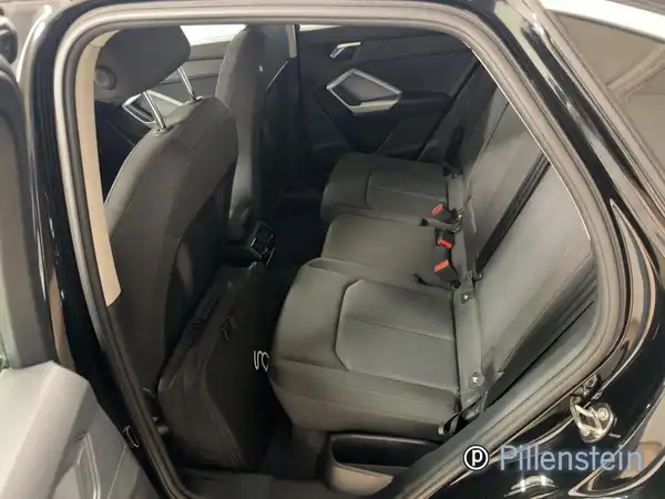 AUDI Q3 SPORTBACK (10/15)