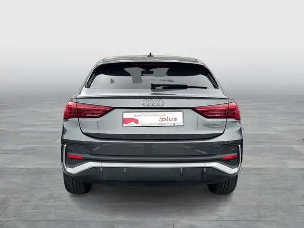 AUDI Q3 SPORTBACK (4/21)