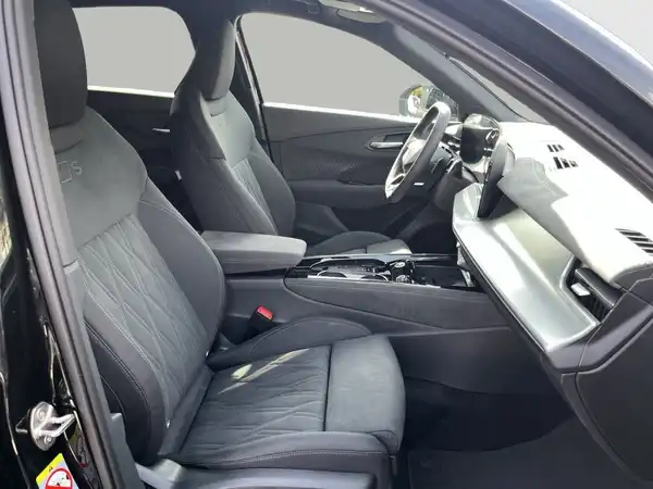 AUDI Q3 (16/19)