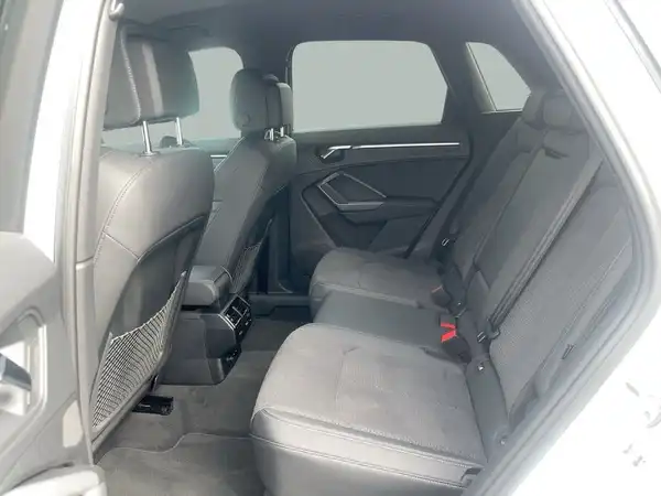 AUDI Q3 (14/20)