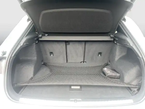AUDI Q3 (15/20)