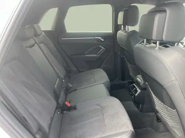 AUDI Q3 (16/20)